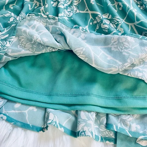 Flying Tomato Sz XS Green & White Floral Pull On Women’s Mini Dress - Picture 4 of 9